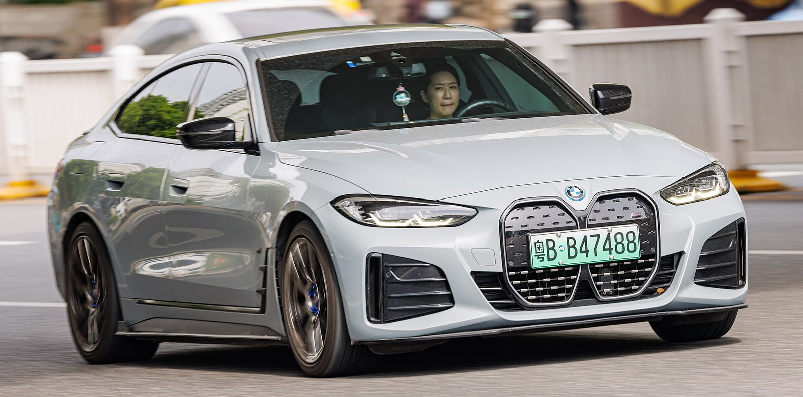 BMW i4 — photo by Dinkun Chen, CC BY-SA 4.0, via Wikimedia Commons